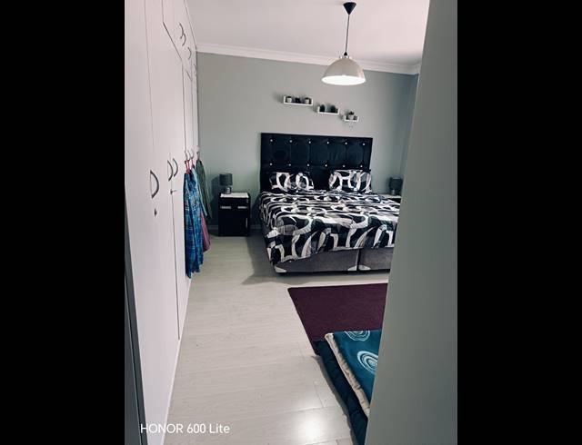 4 BEDROOM HOUSE FOR SALE IN BIRCHLEIGH